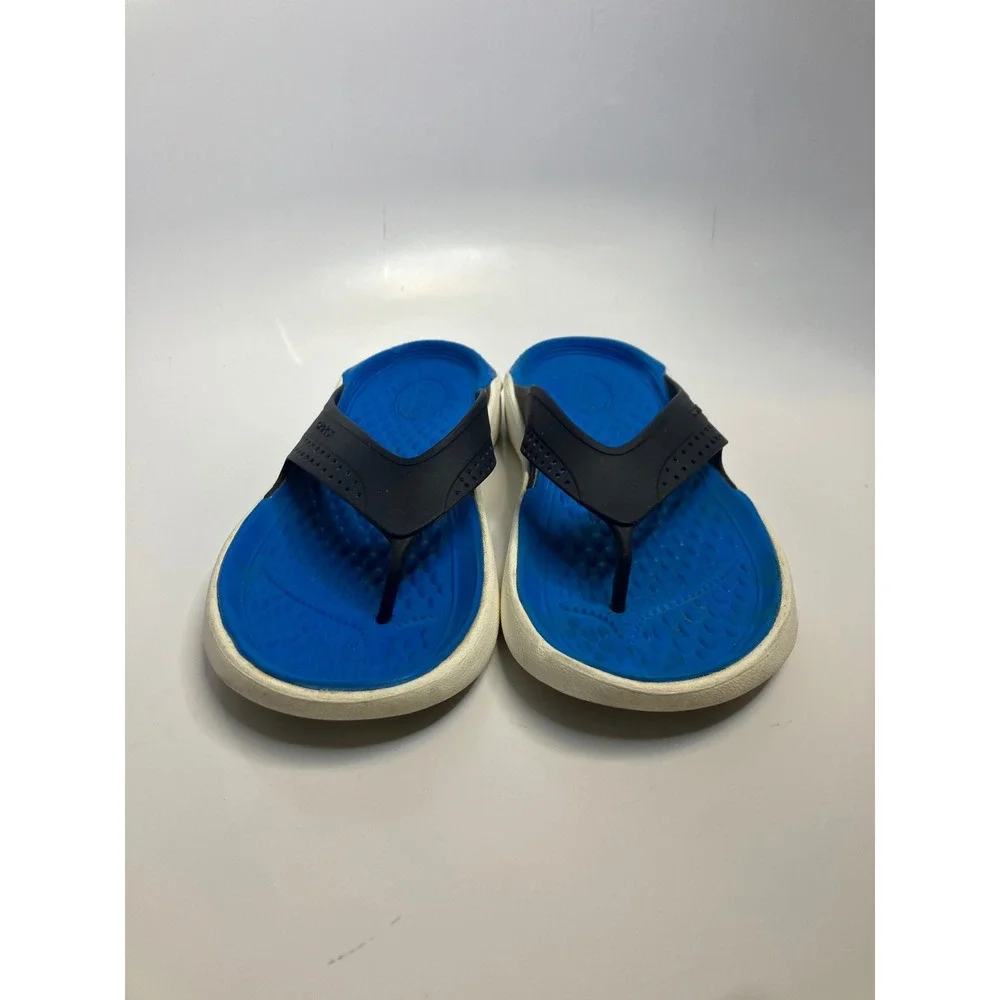 Crocs LiteRide Flip Flops Mens 7 Womens 9 Blue Good Comfort Casual Sandals
